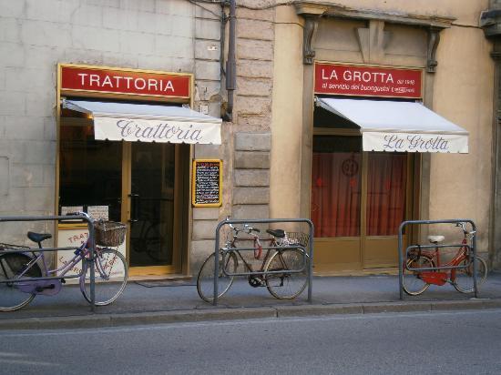 La Grotta Parri